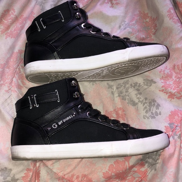 G by guess hi top sneaker - Picture 2 of 4
